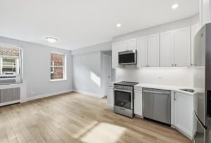 Amazing 1 bed on Greenwich Street in West Village