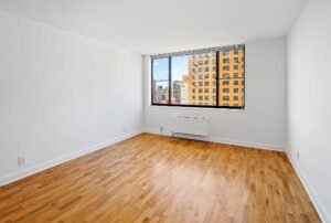 Amazing 1 bed on West 90th Street in Upper West Side