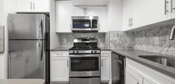 Amazing 2 bed on West 90th Street in Upper West Side