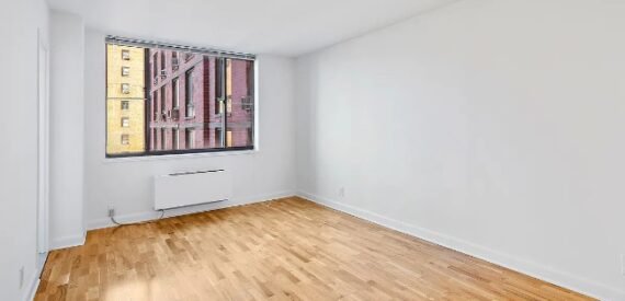 Amazing 2 bed on West 90th Street in Upper West Side