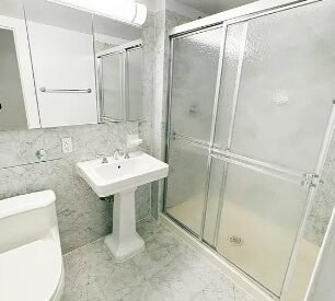 Amazing 3 bed on Beaver Street in Financial District