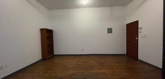 Bright Skylight Flex Space for Lease in East Williamsburg – Exclusive Opportunity!