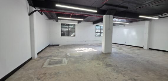 Spacious Flex Commercial Spaces for Lease in Prime Bushwick Location – 1,300 SF