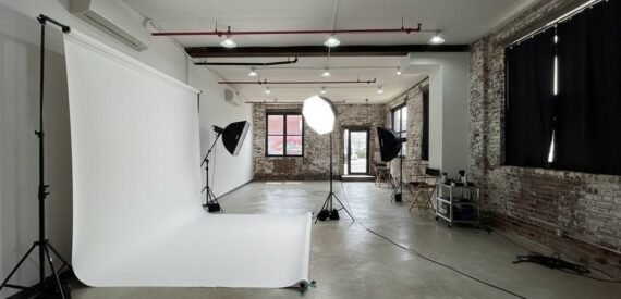 Spacious Corner Flex Loft for Lease in Prime East Williamsburg Location