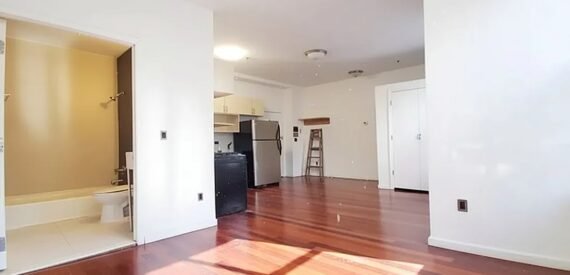 Spacious 700 Sq Ft Studio in Ridgewood – No Broker Fee, Pet Friendly, Prime Location
