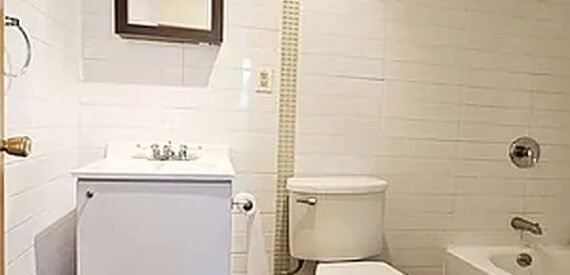 Spacious 4BR Ridgewood Apartment w/ Laundry, Roof Access &amp; No Broker Fee!