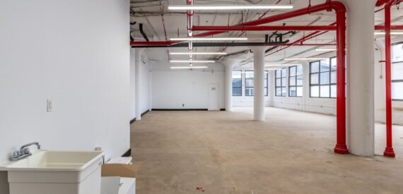 Spacious Flex Commercial Spaces for Lease in Prime Bushwick Location – 1,300 SF