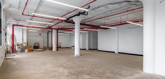 Spacious Flex Commercial Spaces for Lease in Prime Bushwick Location – 1,300 SF