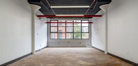 Spacious Flex Commercial Spaces for Lease in Prime Bushwick Location – 1,300 SF