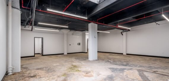 Spacious Flex Commercial Spaces for Lease in Prime Bushwick Location – 1,300 SF