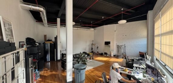 Spacious Commercial Loft with Large Windows in Prime Bushwick Location – 900 Sq Ft