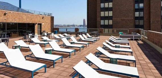 Amazing 2 bed on Waterside Plaza in Kips Bay