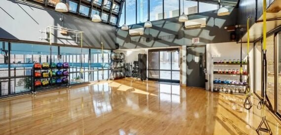 Amazing 1 bed on Waterside Plaza in Kips Bay