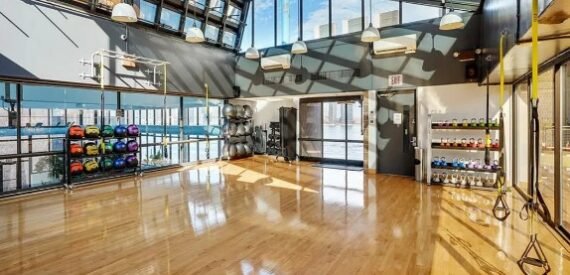 Amazing Studio on Waterside Plaza in Kips Bay