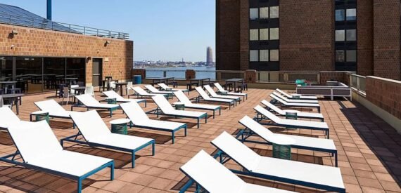 Amazing Studio on Waterside Plaza in Kips Bay