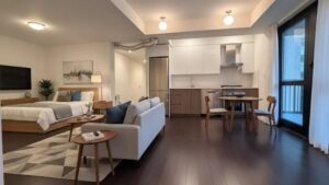 Studio apartment at E 30th St and 5th Ave NYC 10016