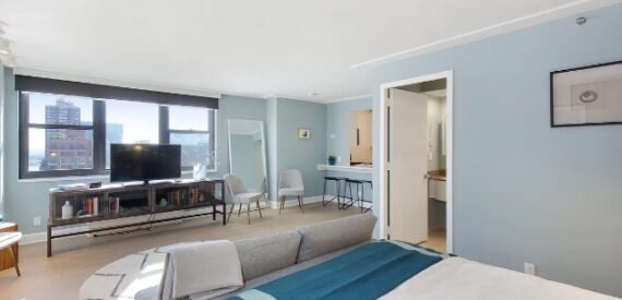 Amazing Studio on East 34th Street in Kips Bay