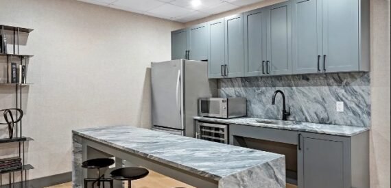 Amazing Studio on East 34th Street in Kips Bay