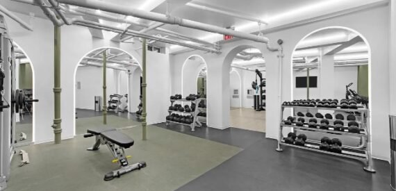 Amazing 1 bed on Greenwich Street in West Village