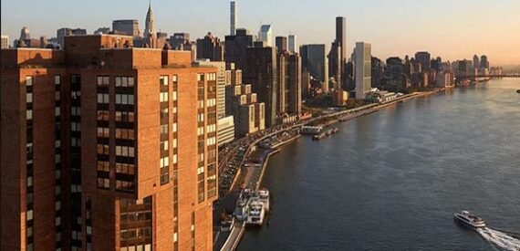 Amazing 1 bed on Waterside Plaza in Kips Bay