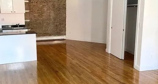 Amazing open layout on West Broadway in Soho