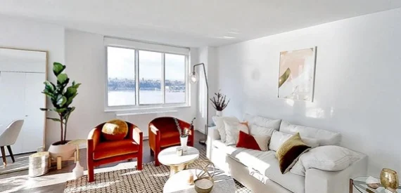 Amazing 2 bed on West 42th Street in Upper Hell’s Kitchen