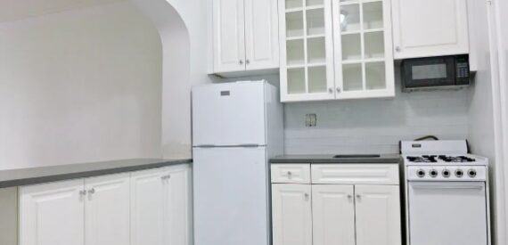 Amazing studio on East 55th Street in Sutton place