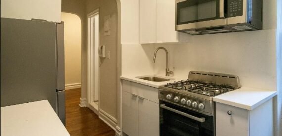 Amazing studio on West End Avenue in upper west side