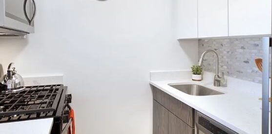 Amazing open layout on East 34th Street in Kips Bay