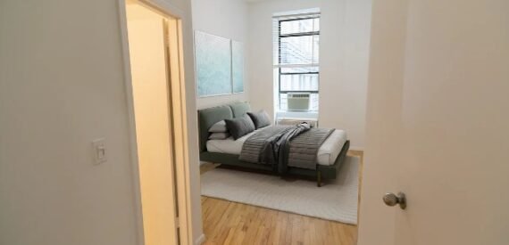 Amazing 3 bed on Beaver Street in Financial District