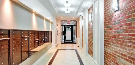 Amazing 2 bed on Manhattan Avenue in South Harlem