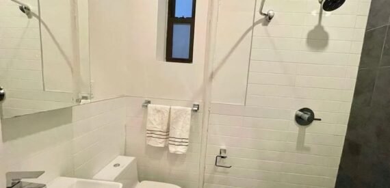 Amazing 1 bed on 10th Avenue in Hudson Yards