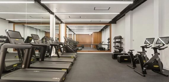 Amazing open layout on Greenwich Street in West Village