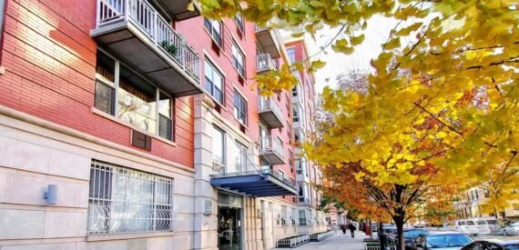 Amazing open layout on Manhattan Avenue in South Harlem