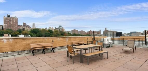 Amazing 1 bed on Manhattan Avenue in South Harlem