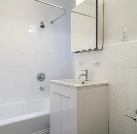 Amazing studio on West End Avenue in upper west side