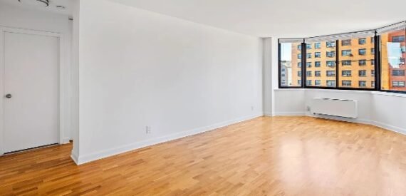 Amazing 1 bed on West 90th Street in Upper West Side