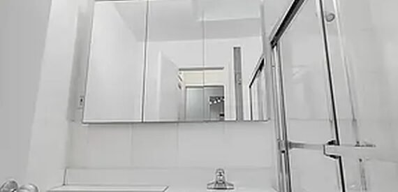 Prime Upper East Side Studio Apartment – Steps from Central Park &amp; Amenities