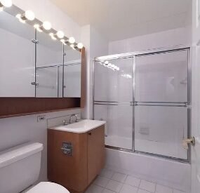 Amazing 1 bed on West 30th Street in Hudson Yards