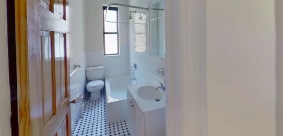 Amazing 2 bed on Amsterdam Avenue in upper west side