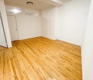Amazing 3 bed on Beaver Street in Financial District