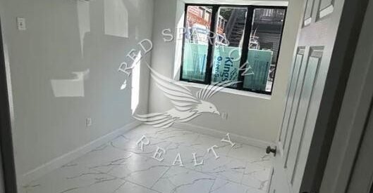 Amazing 1 bed on 28th Avenue in Astoria