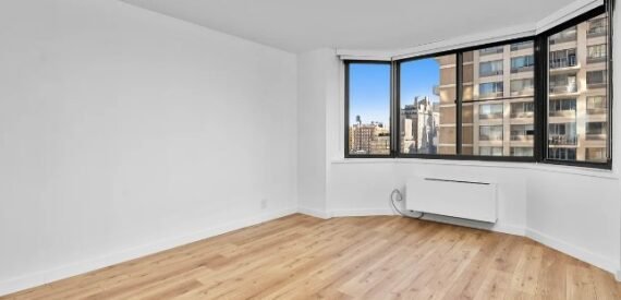 Amazing 2 bed on West 90th Street in Upper West Side