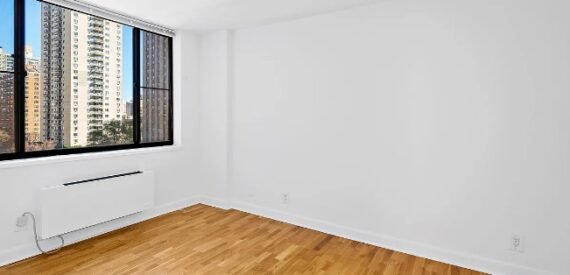 Amazing 2 bed on West 90th Street in Upper West Side