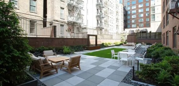 Amazing Studio on West 50th Street in Hell’s Kitchen