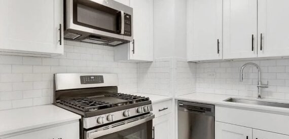 Amazing Studio on Waterside Plaza in Kips Bay