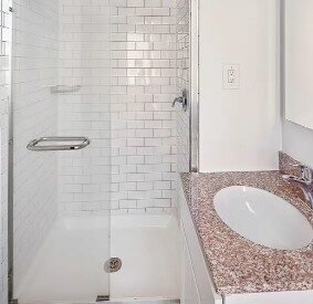 Amazing 2 bed on West 90th Street in Upper West Side