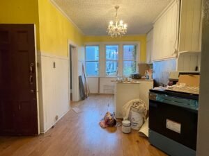 Huge apartment for rent in Williamsburg, NO FEE