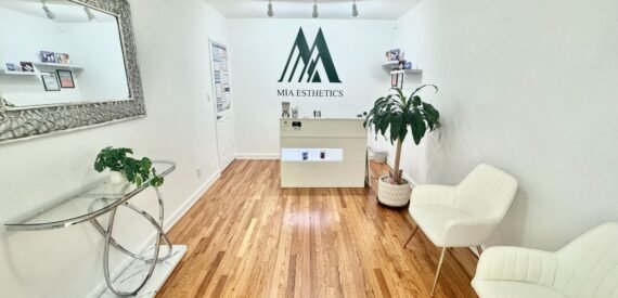 Bright Ground-Floor Retail/Office Space in Astoria Near Mount Sinai Hospital