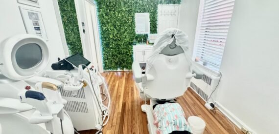 Bright Ground-Floor Retail/Office Space in Astoria Near Mount Sinai Hospital